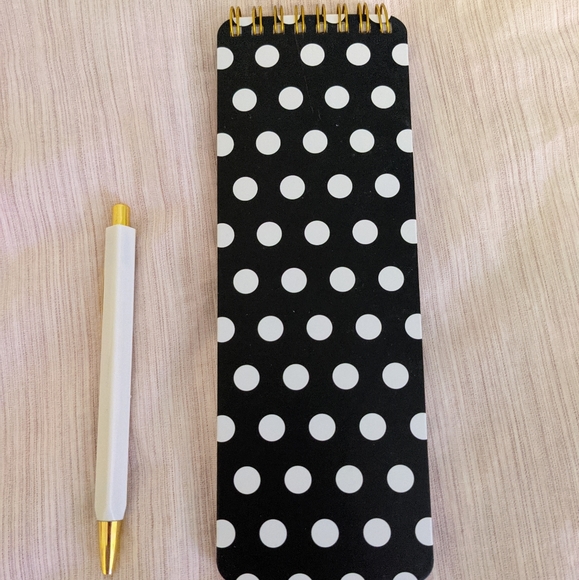 NWOT Indigo Chapters Notebook - Picture 4 of 4